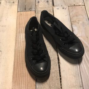 All black converse